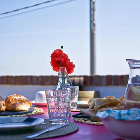 Oda ve Kahvaltı Cascina Tripoli *